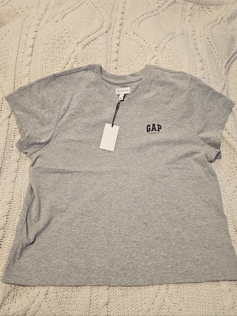 Victoria Beckham x GAP Gray Short Sleeve Tee, New, Size XL - Picture 5 of 9